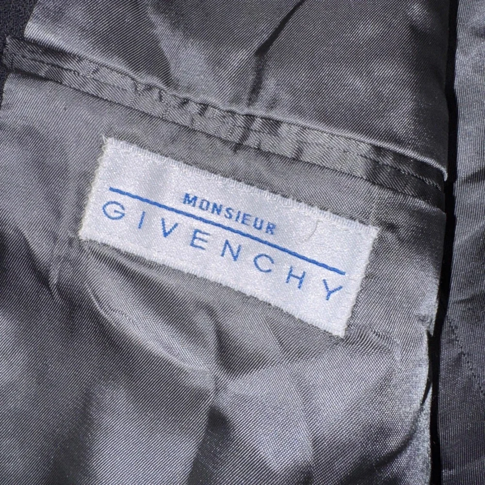 Vintage Givenchy 44R Navy Blue Wool Blazer Sport Coat Mens Two Button